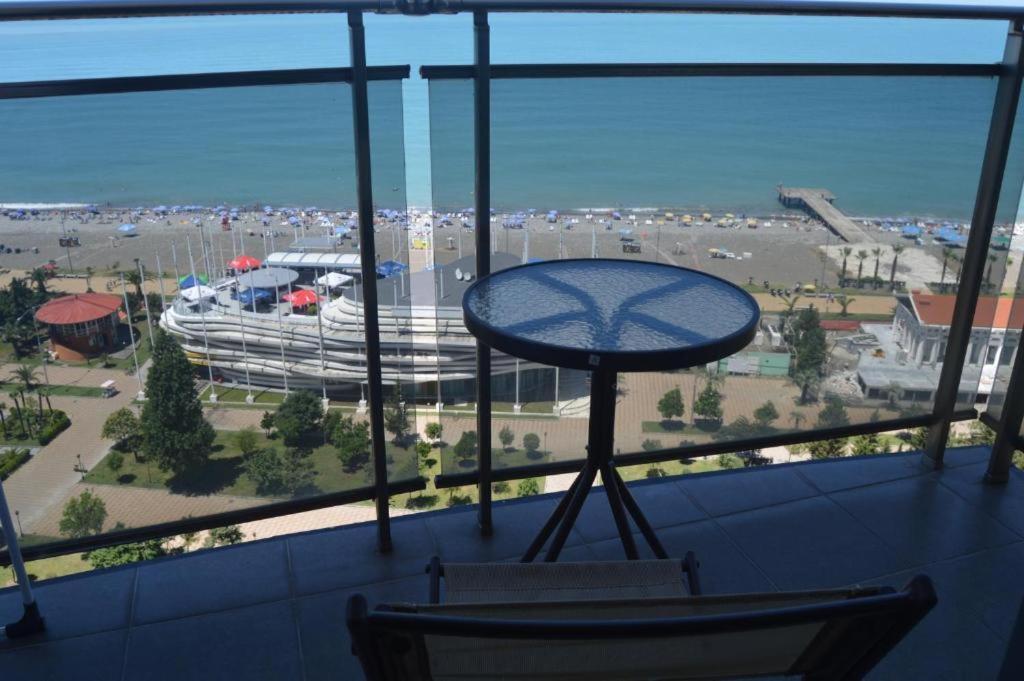 Orbi Luxury Apartments Batumi Exterior foto